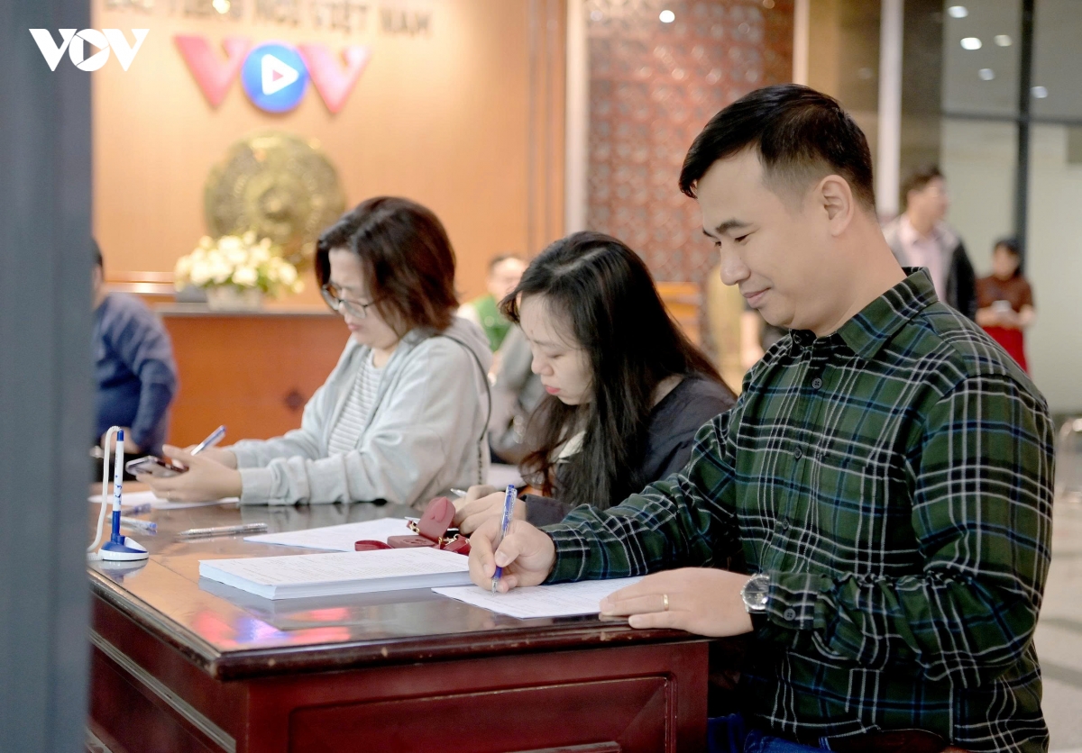 can bo, nhan vien vov tich cuc phat huy nghia cu cao dep hien mau cuu nguoi hinh anh 5