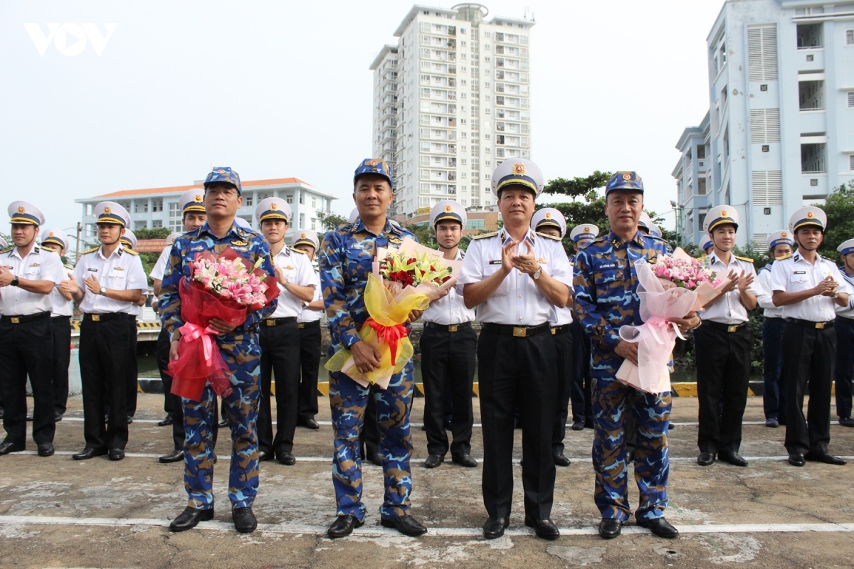 hai quan viet nam tuan tra lien hiep voi quan giai phong nhan dan trung quoc hinh anh 1