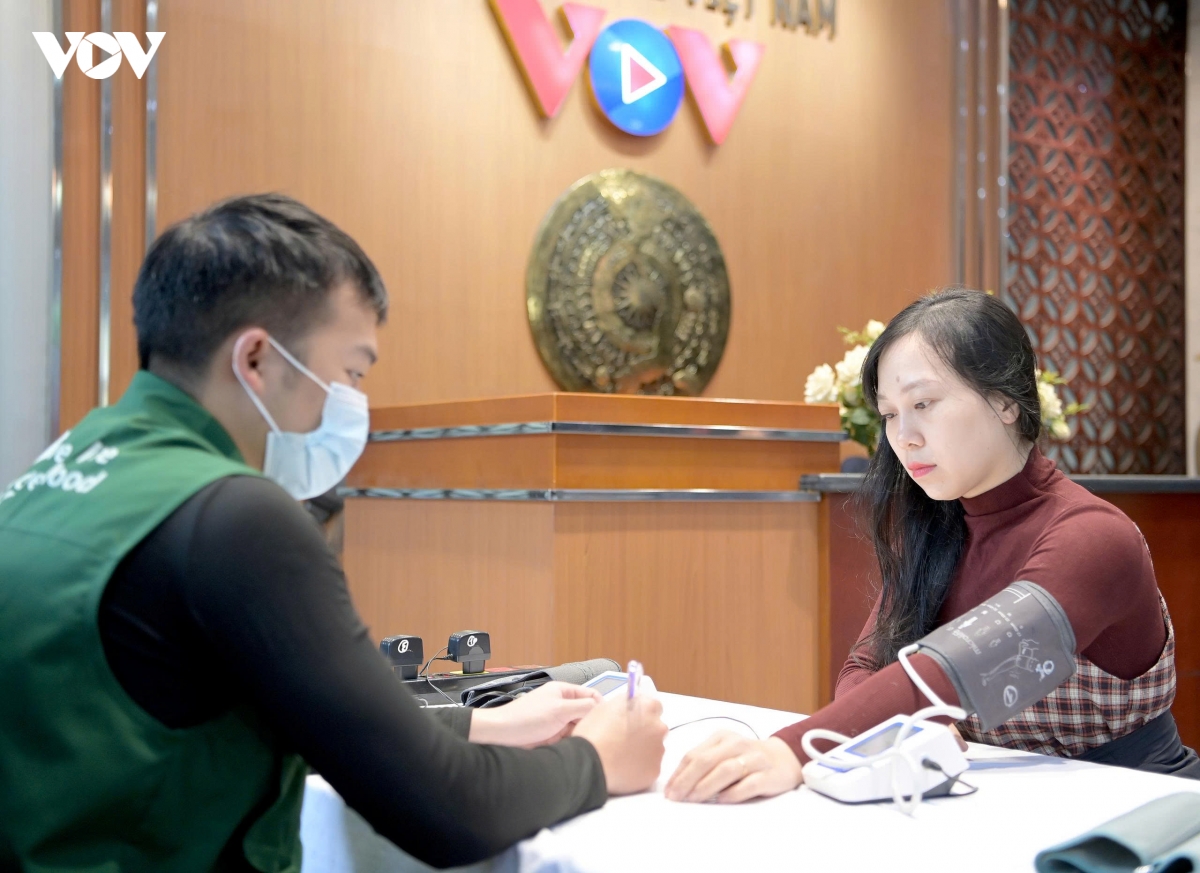 can bo, nhan vien vov tich cuc phat huy nghia cu cao dep hien mau cuu nguoi hinh anh 6
