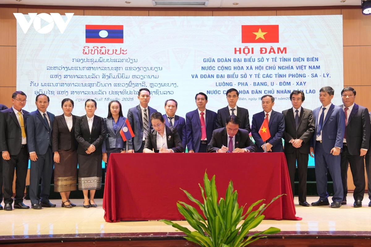 Điện Biên hoàn tất ký kết hợp tác y tế với 3 tỉnh Bắc Lào