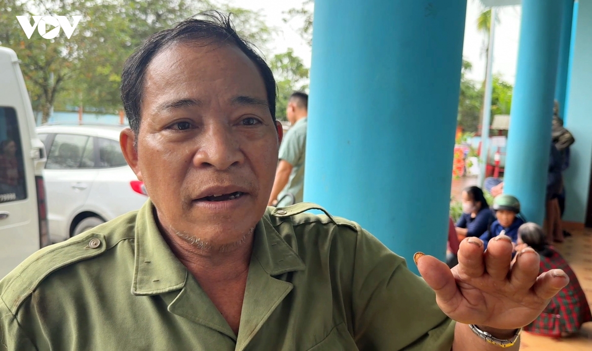 Da nang no luc khac phuc hau qua mua lu, di doi dan vung sat lo hinh anh 2