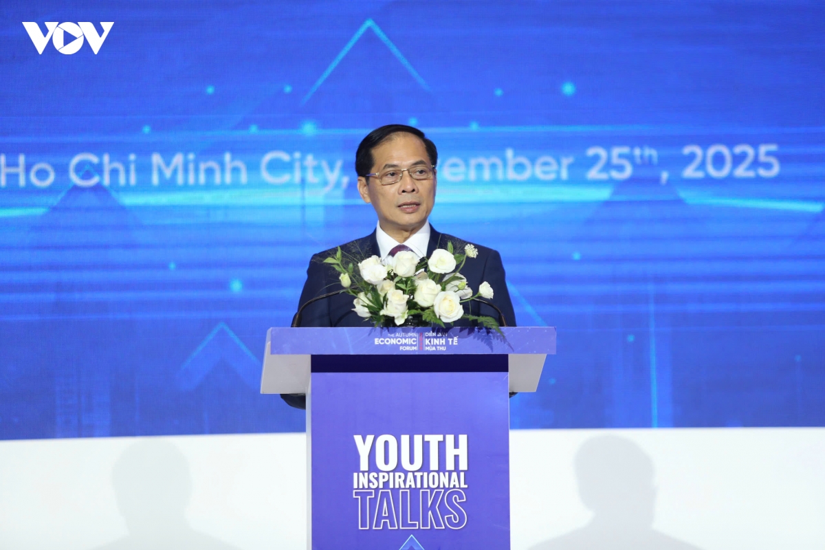 dien dan kinh te mua thu 2025 Danh thuc the he thong minh trong ky nguyen ai hinh anh 3