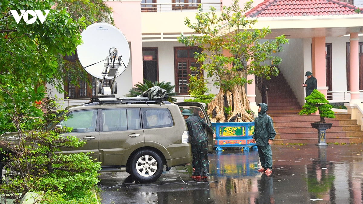 hon 12.300 can bo, chien si ung pho voi mua lu tai Dak lak hinh anh 2