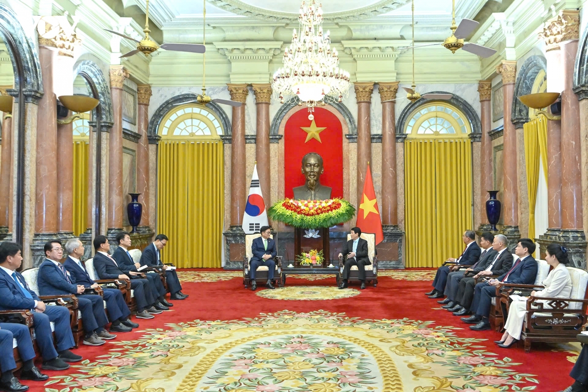 chu tich nuoc luong cuong hoi kien chu tich quoc hoi han quoc woo won shik hinh anh 2