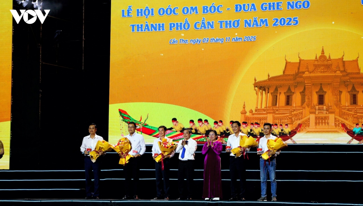 can tho ruc ro song trang bung sang di san van hoa khmer nam bo hinh anh 3