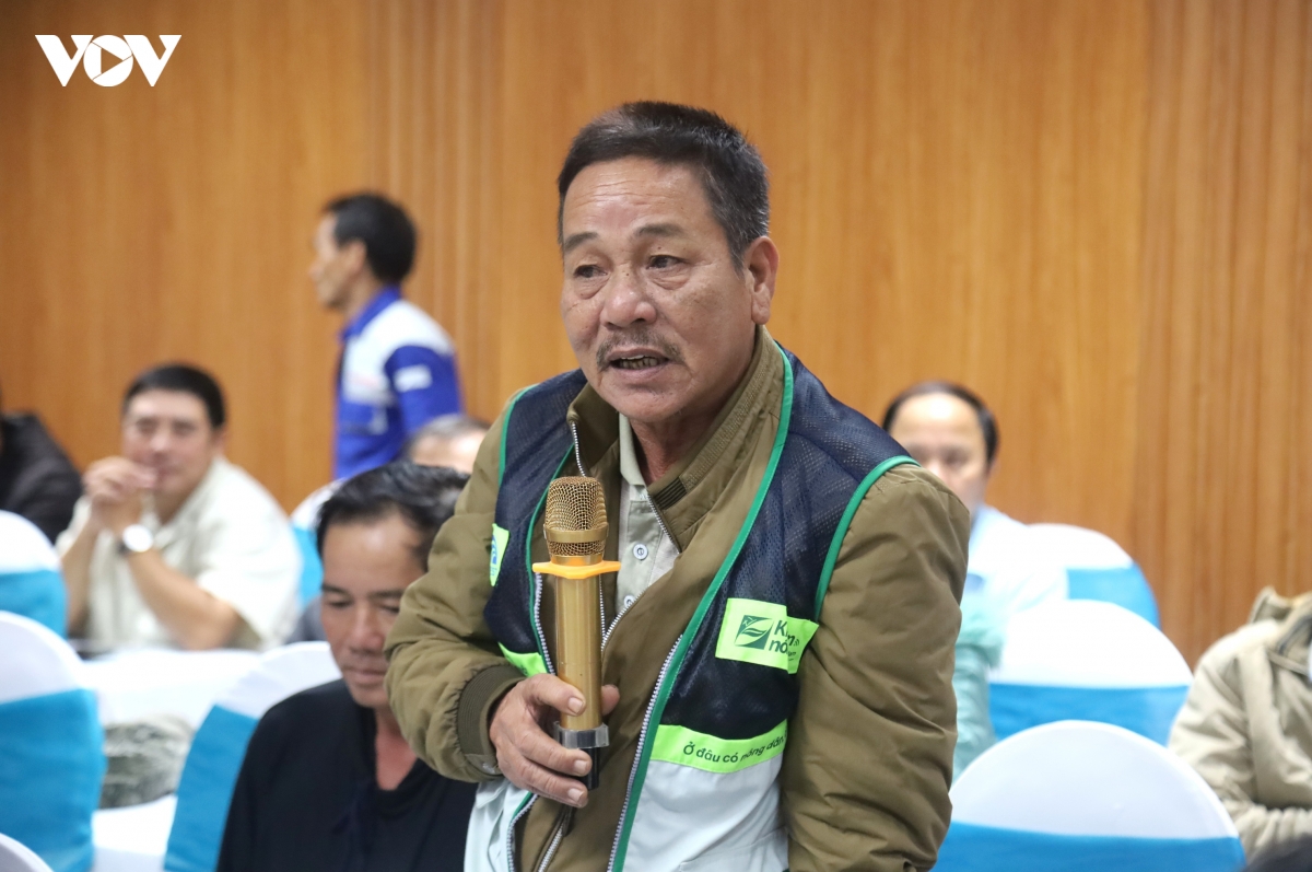 khuyen nong dong hanh voi nguoi dan khoi phuc san xuat sau mua lu hinh anh 3