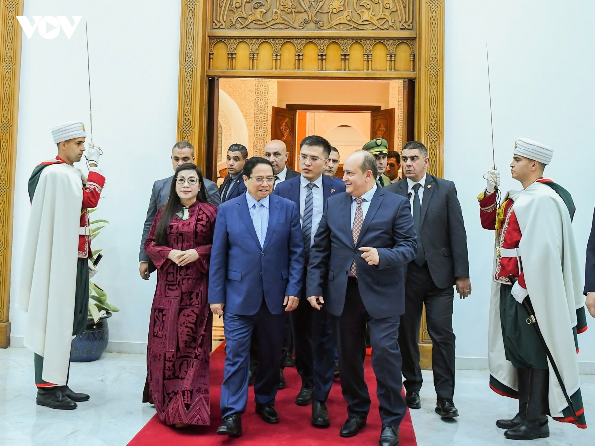 thu tuong pham minh chinh bat dau chuyen tham chinh thuc algeria hinh anh 8