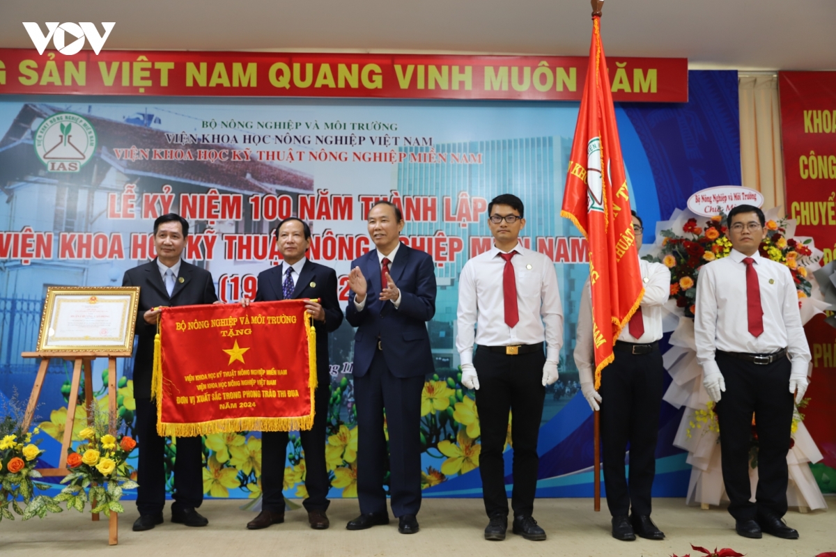 ky niem 100 nam thanh lap vien khoa hoc ky thuat nong nghiep mien nam hinh anh 3