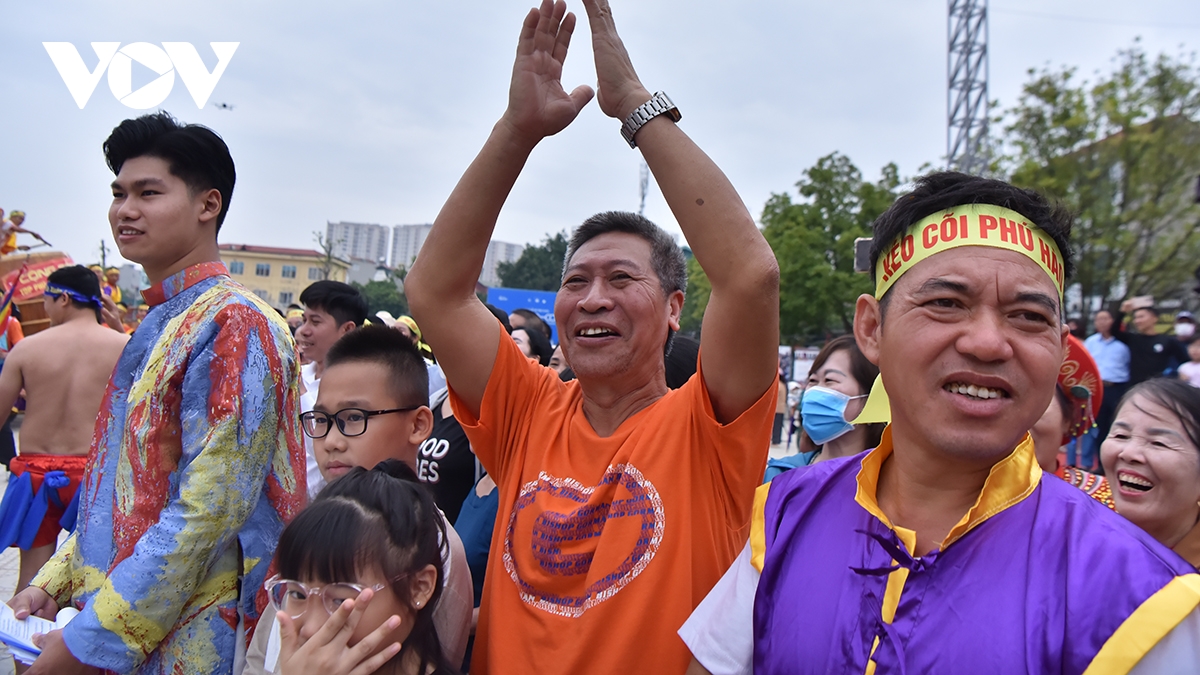 trai trang coi tran trinh dien nghi le va tro choi keo co tai ha noi hinh anh 6