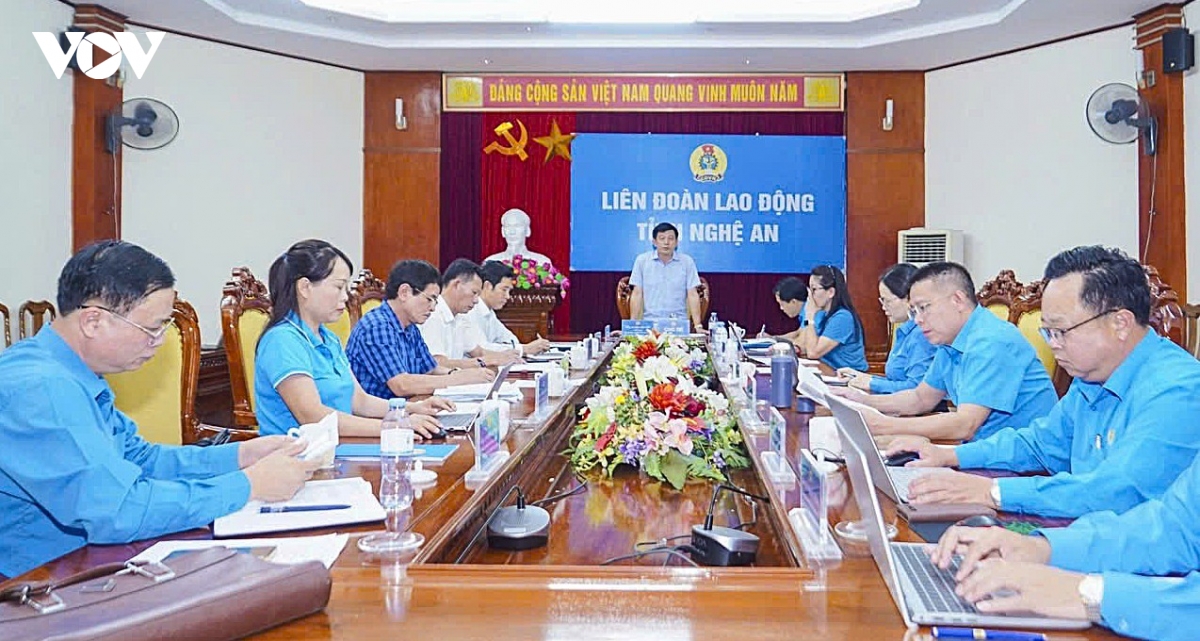 nhung cap doi tham gia le cuoi tap the tai nghe an se duoc tang nhan vang hinh anh 1