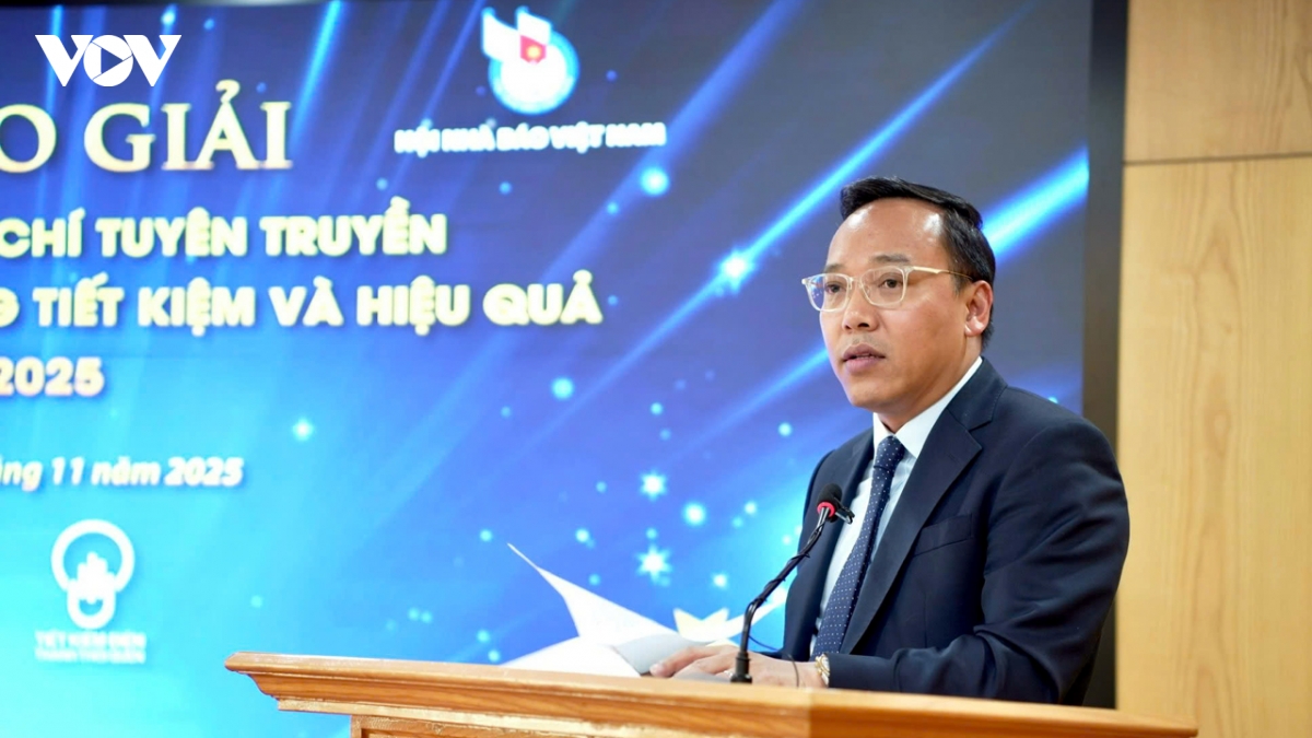 trao giai cho 40 tac pham viet ve su dung nang luong tiet kiem - hieu qua 2025 hinh anh 1
