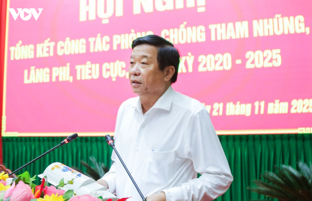 vinh long tong ket cong tac phong, chong tham nhung, lang phi hinh anh 3