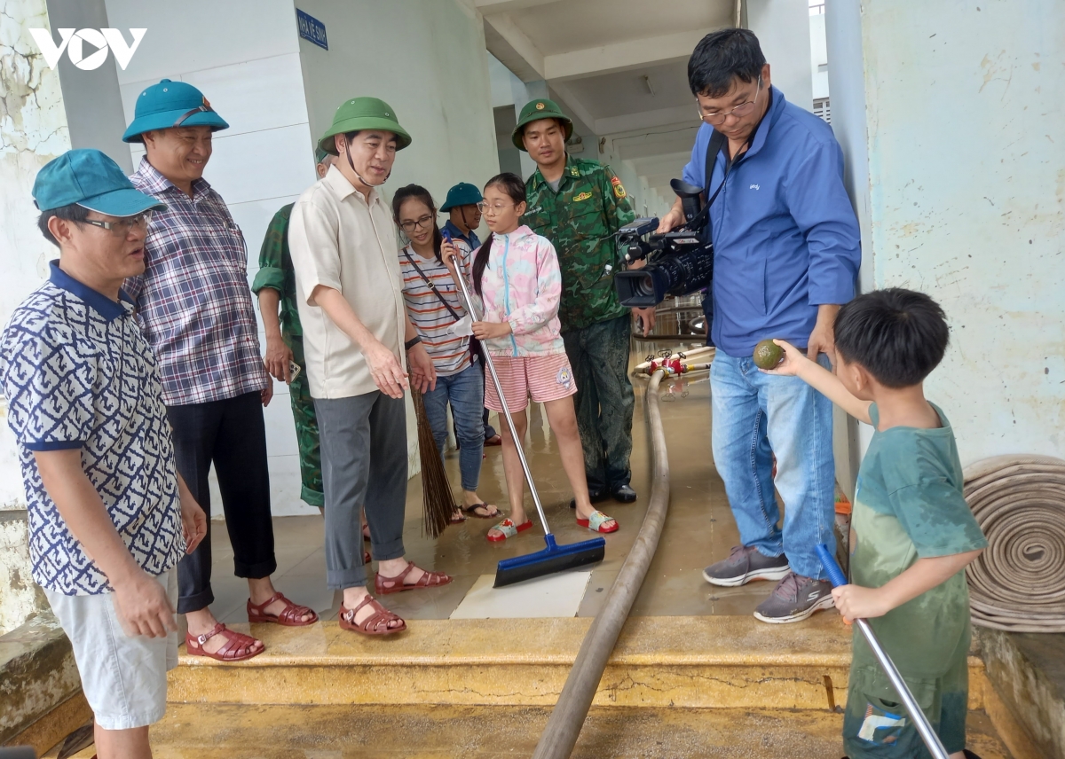 khanh hoa mo lai truong hoc, tung buoc hoi sinh sau lu du hinh anh 4