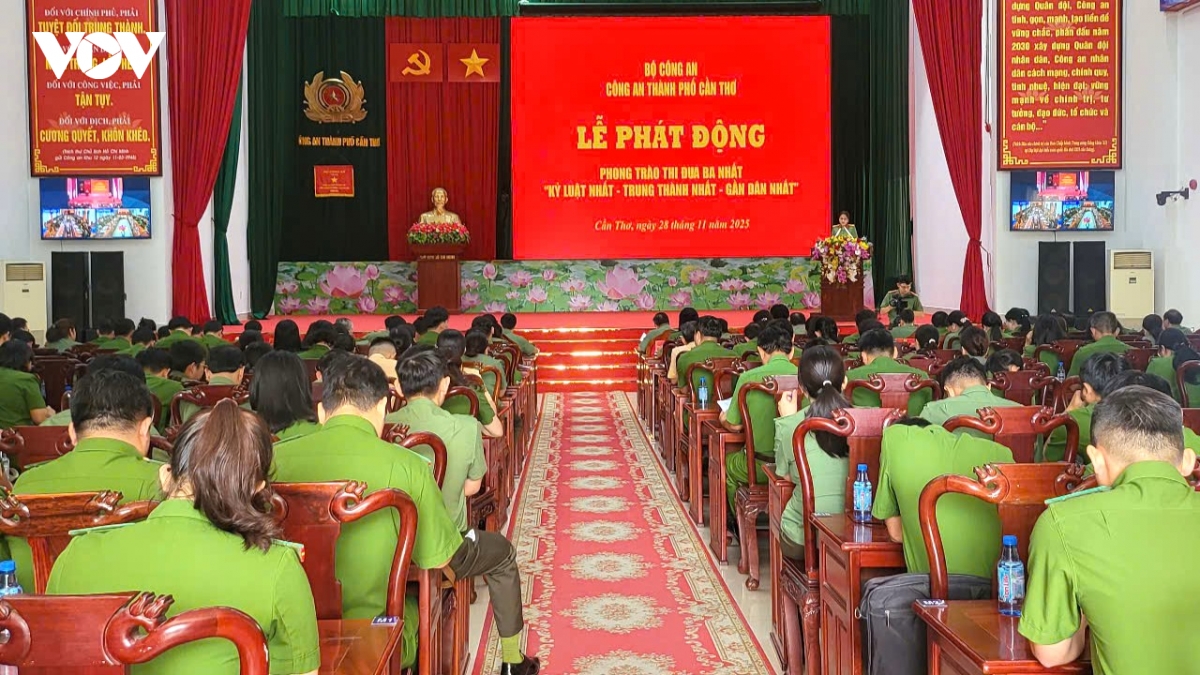 cong an thanh pho can tho phat dong phong trao thi dua ba nhat hinh anh 1