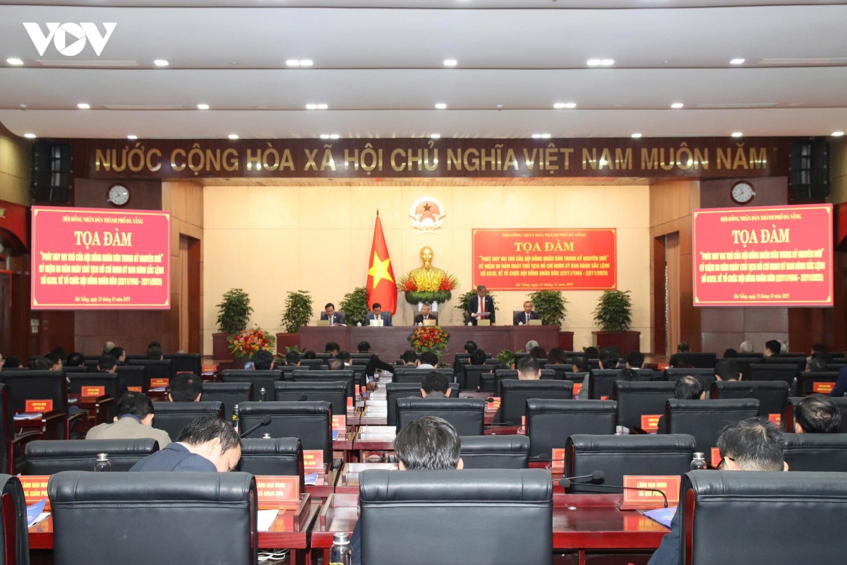 Da nang Dai bieu hDnd phai co nang luc ket noi voi cu tri tren nhieu nen tang hinh anh 1