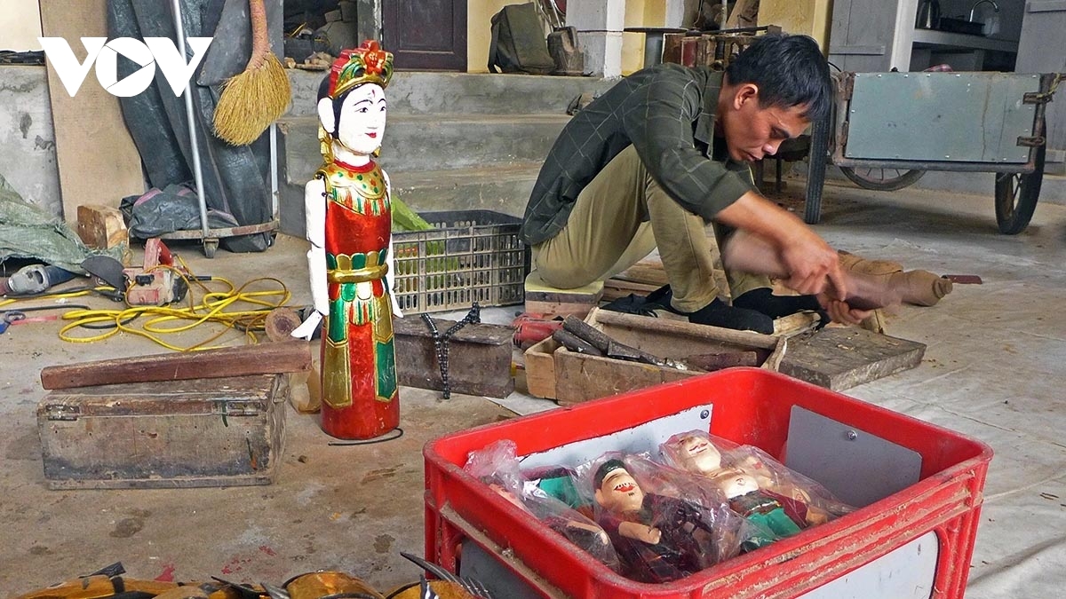 សិល្បៈប្រជាប្រិយនៃទឹក និងខ្យល់ ការច្នៃប្រឌិតដើម្បីរក្សារូបភាពវប្បធម៌សម័យទំនើប ៤