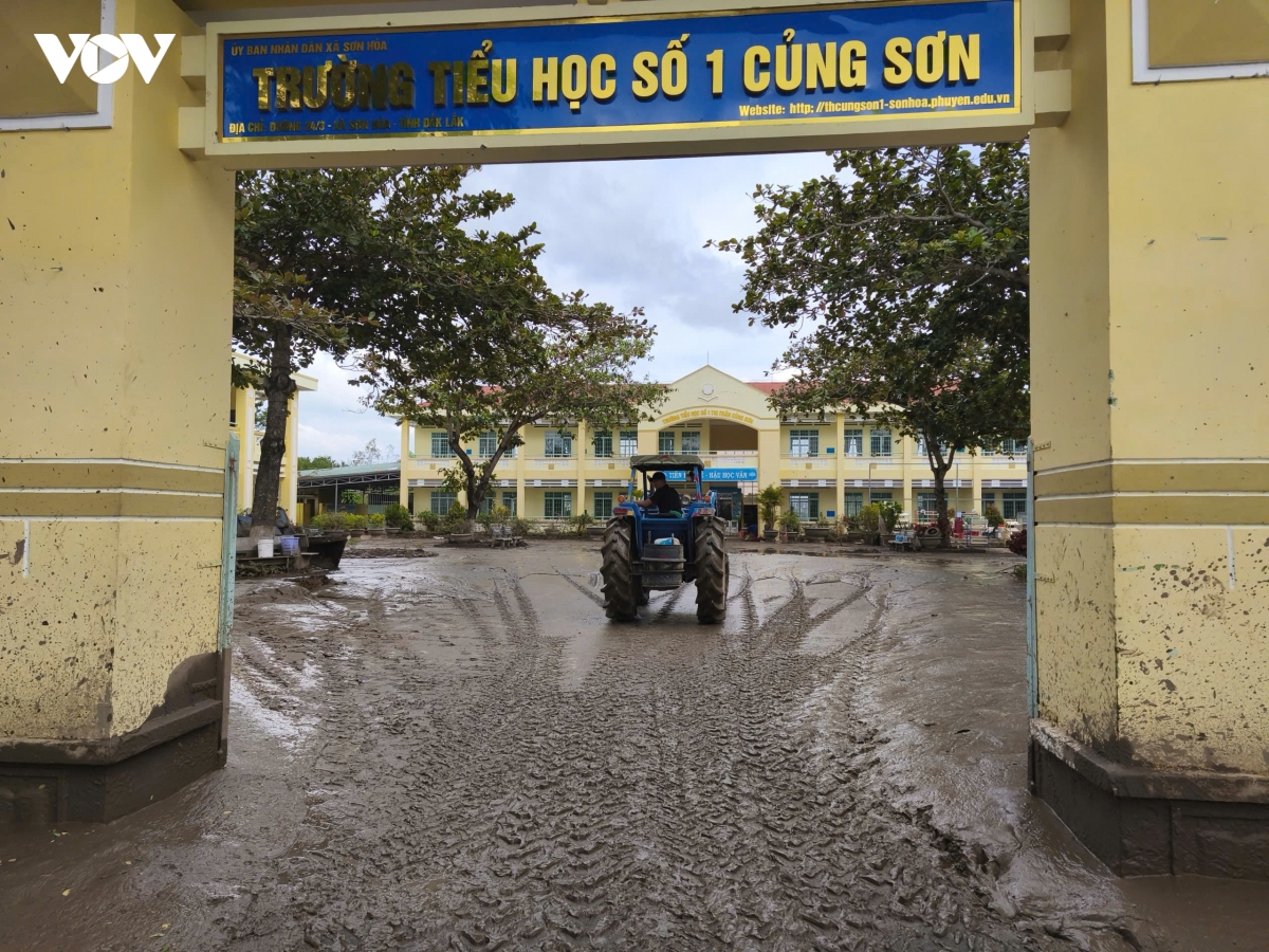 suc song o vung lu son hoa hinh anh 5
