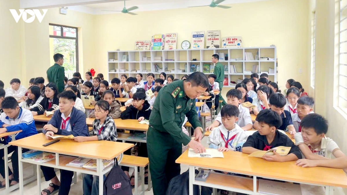 bien phong thanh hoa bam dan de gieo mam y thuc phap luat hinh anh 7