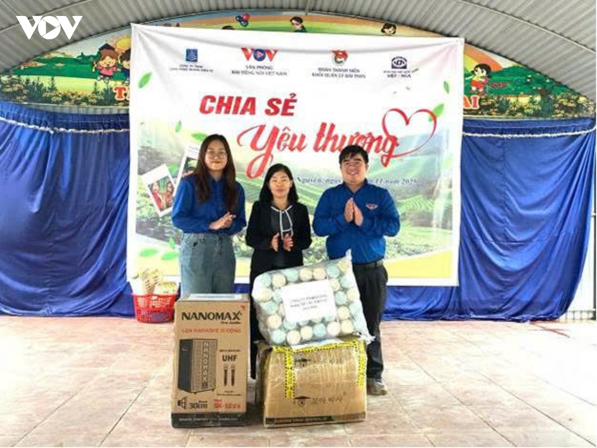 Doan thanh nien khoi quan ly vov trao yeu thuong tai thai nguyen hinh anh 3