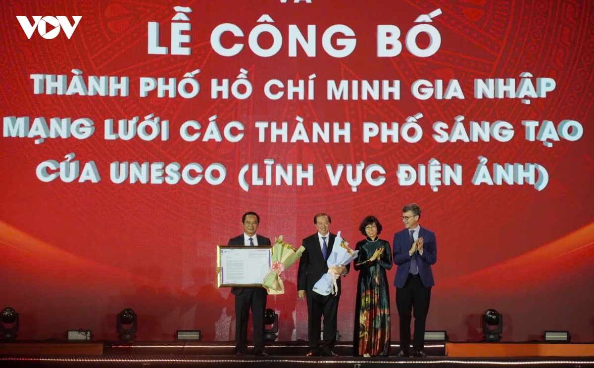 tp.hcm don bang cong nhan danh hieu thanh pho sang tao toan cau ve dien anh hinh anh 1