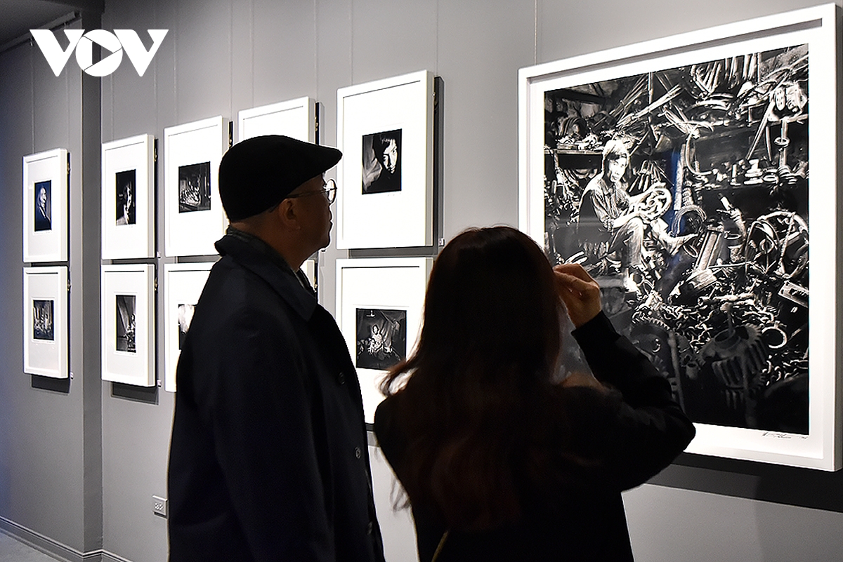 viet nam sau sac va dung di qua ong kinh nhiep anh cua peter steinhauer hinh anh 6