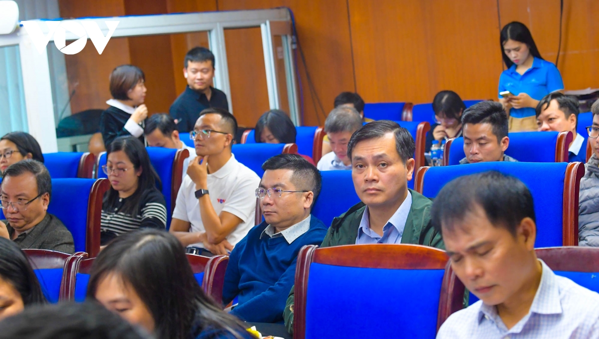 vov thuc day ung dung ai, nang tam bao chi so an toan va hieu qua hinh anh 5