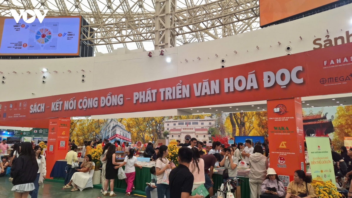 hoi cho mua thu lan thu nhat 2025 no luc so hoa tri thuc cua nguoi lam sach hinh anh 3