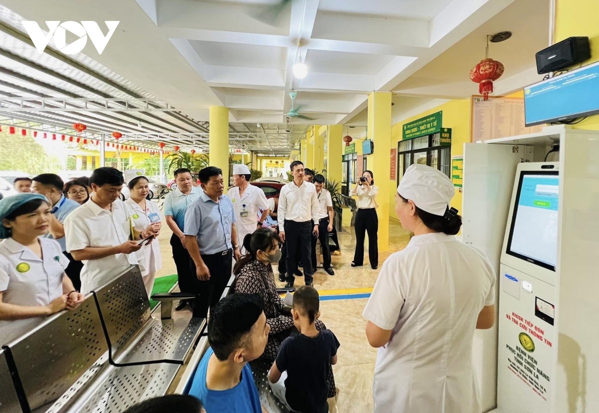 son la xay dung nen y te so de phuc vu nguoi dan tot hon hinh anh 1