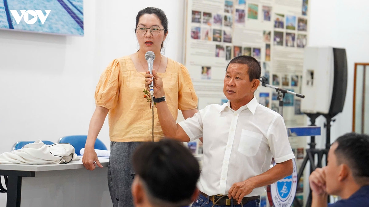 tp.hcm dao tao cuu ho vien khan cap truoc tinh trang duoi nuoc lien tuc hinh anh 2