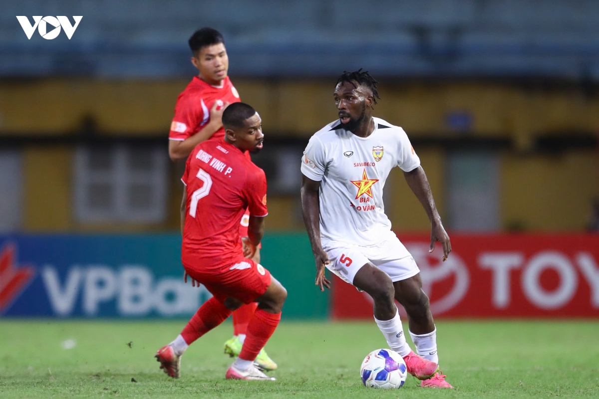 ket qua vong 11 v-league 2025 2026 cahn thang dam ha tinh hinh anh 35