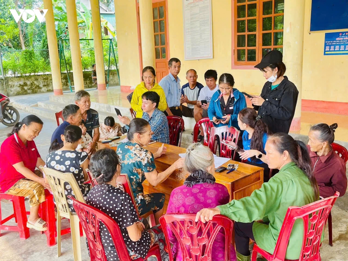 ha tinh day manh chuyen doi so, kien tao chinh quyen hien dai hinh anh 1