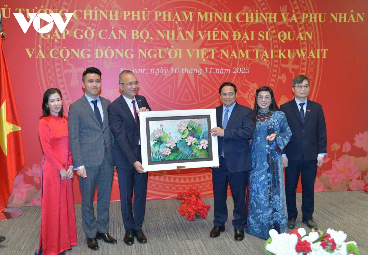 thu tuong pham minh chinh gap go cong dong nguoi viet nam tai kuwait hinh anh 2