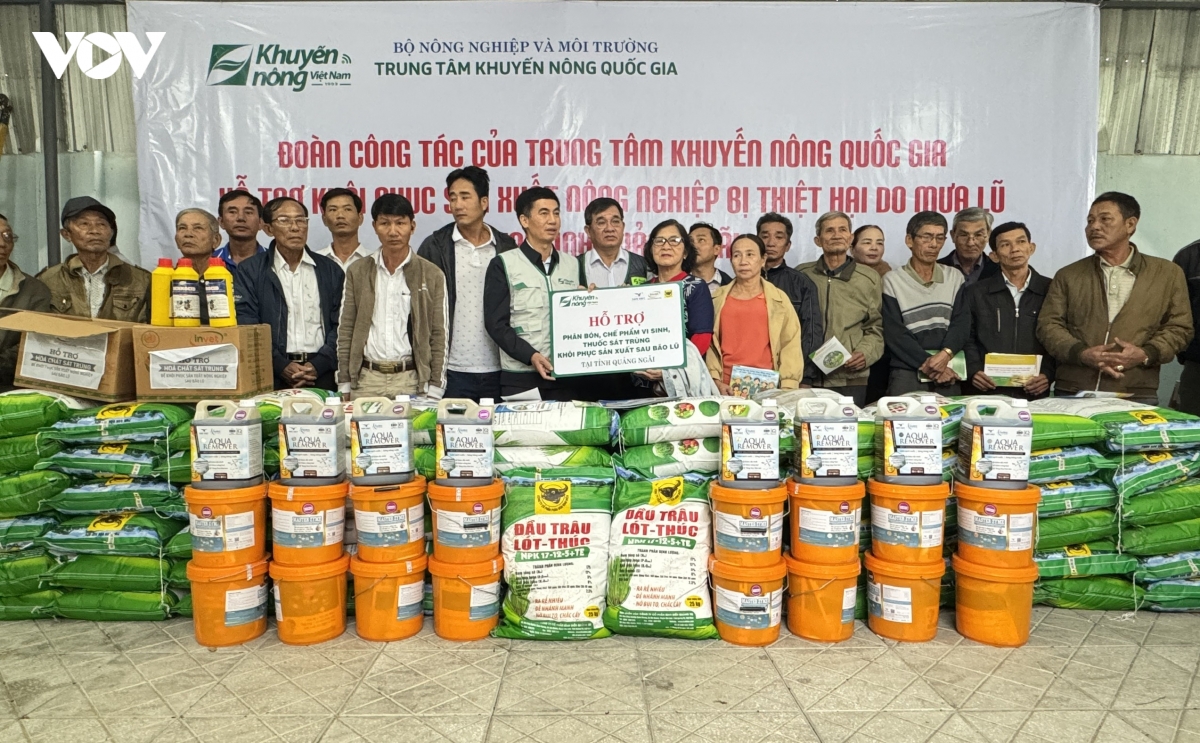 khuyen nong dong hanh voi nguoi dan khoi phuc san xuat sau mua lu hinh anh 7