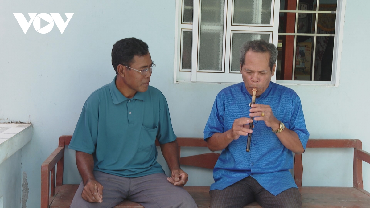 Nhạc khí bộ hơi trong âm nhạc truyền thống của người Khmer