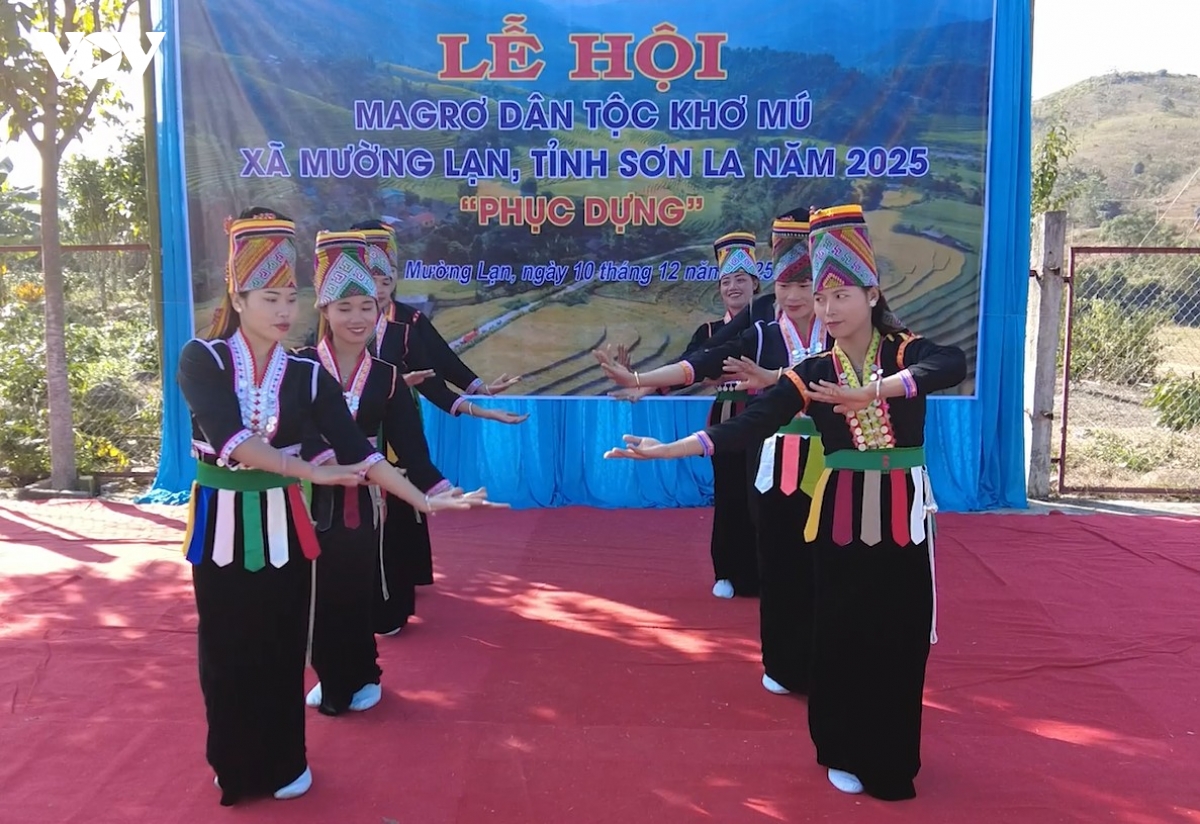 trai nghiem le hoi magro cung dong bao kho mu o son la hinh anh 4