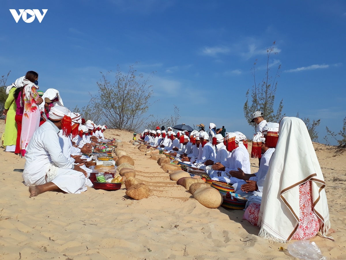buc tranh tuoi sang o lang cham xa bac binh, tinh lam Dong hinh anh 3
