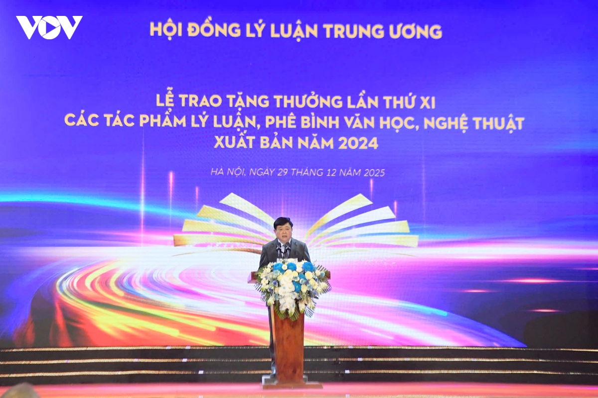 ton vinh 23 cong trinh ly luan, phe binh van hoc nghe thuat xuat ban nam 2024 hinh anh 3