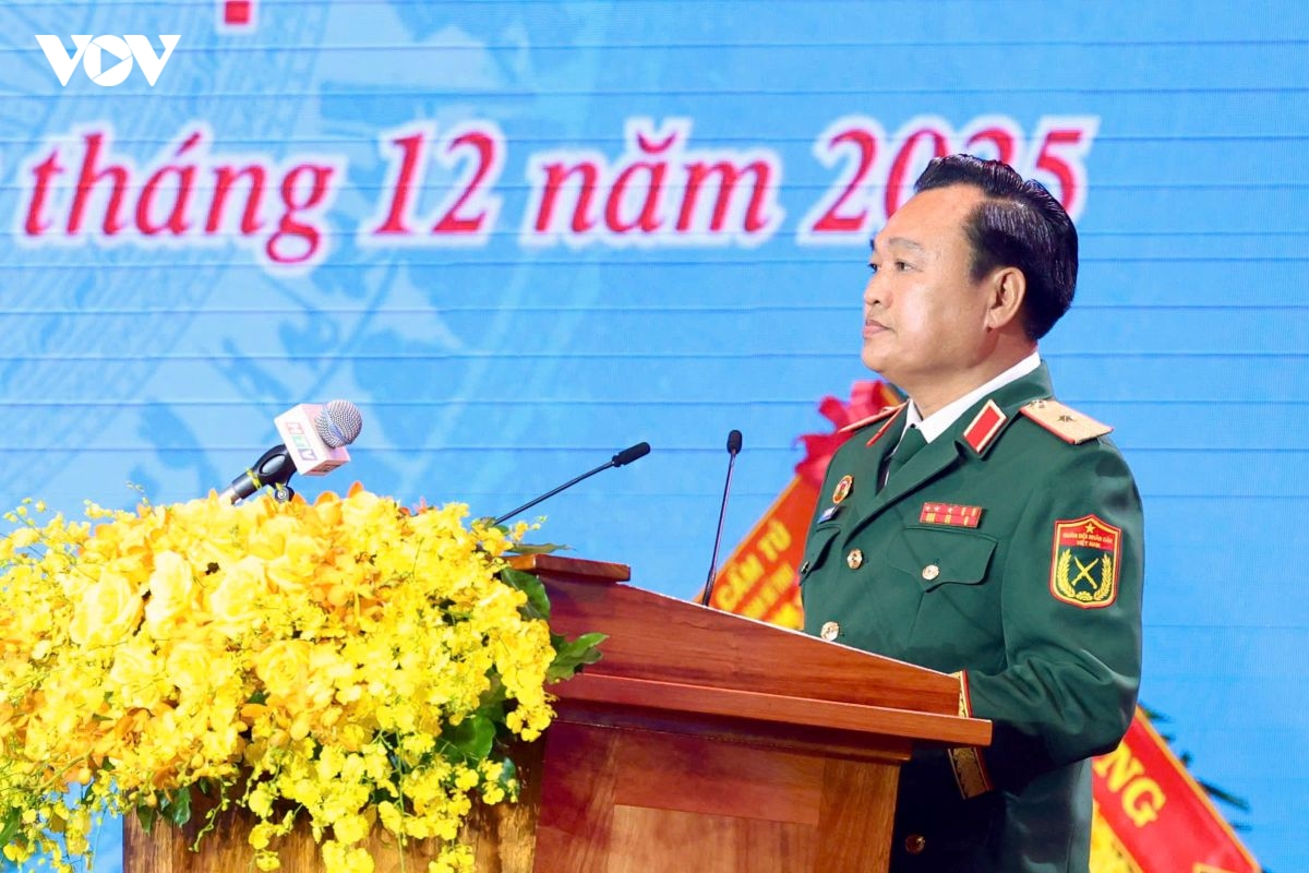 luc luong vu trang quan khu 7 sang ngoi pham chat bo doi cu ho trong thoi ky moi hinh anh 7