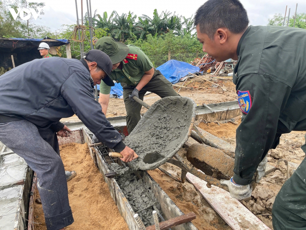 bai 3 tu ho mong bun sau den nhung ngoi nha an toan vuot lu hinh anh 7