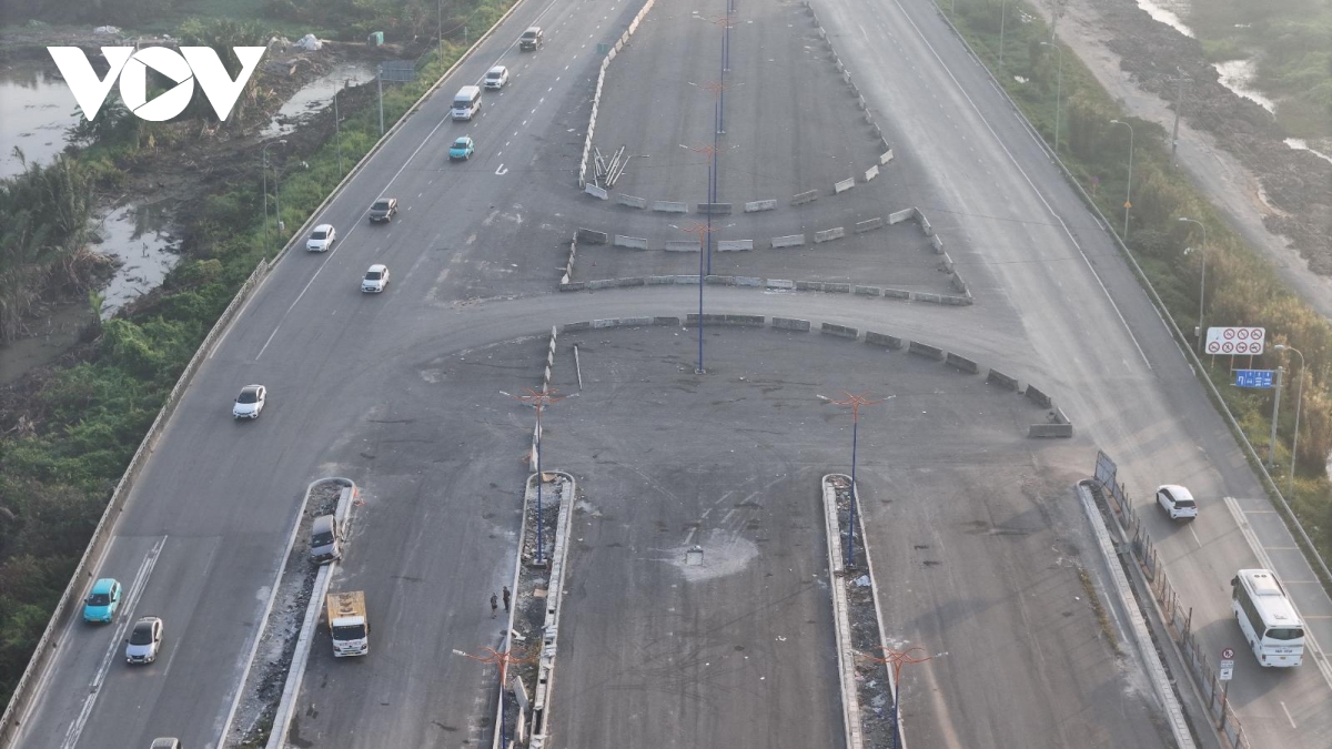 Chưa thông xe, nhánh N2 An Phú (TP.HCM) đã xảy ra tai nạn