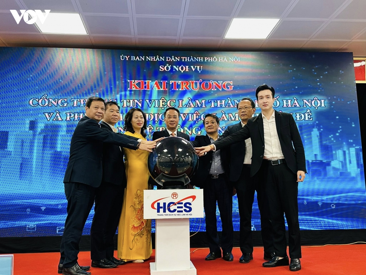 khai truong cong thong tin viec lam ha noi ket noi cung cau lao dong truc tuyen hinh anh 1