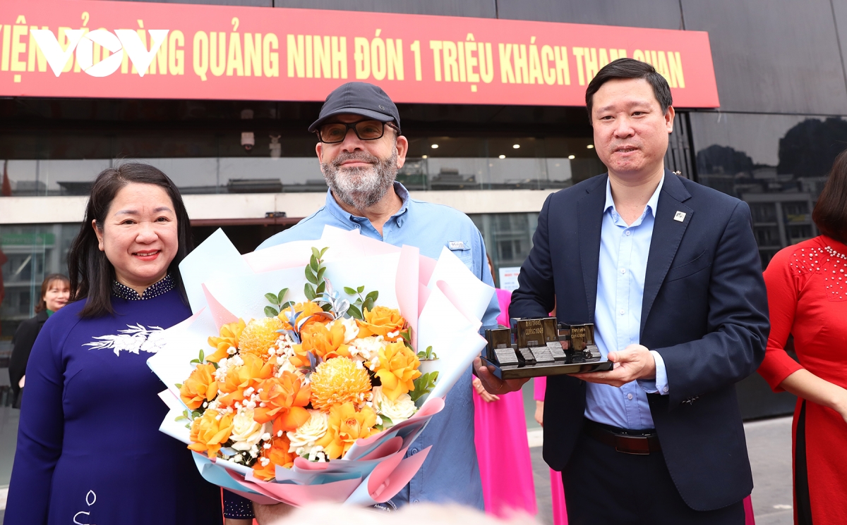 Bảo tàng Quảng Ninh lần đầu tiên đón vị khách thứ 1 triệu trong năm