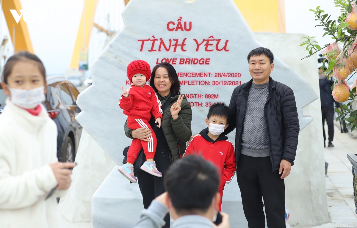 can canh nhung cay cau bac ngang vinh cua luc quang ninh hinh anh 7
