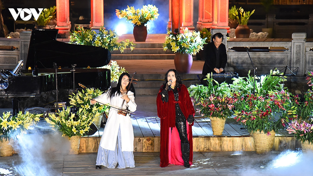 giai dieu chao 2026 nong nan giua khong gian di san van hoa ho van hinh anh 2