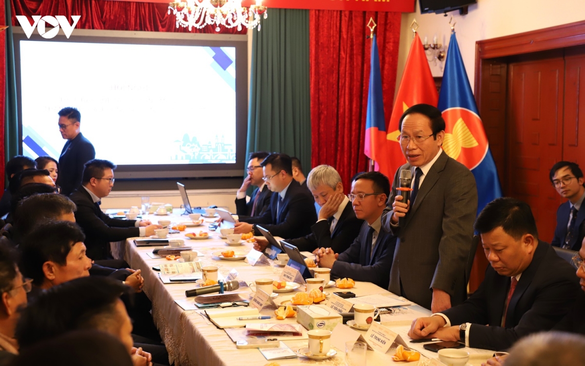 hoi nghi thuc day hop tac thuong mai va dau tu thanh pho hai phong tai sec hinh anh 2