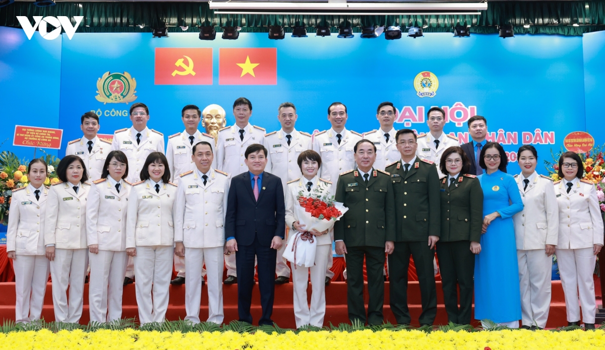 Dai hoi cong doan cong an nhan dan lan thu vii hinh anh 2