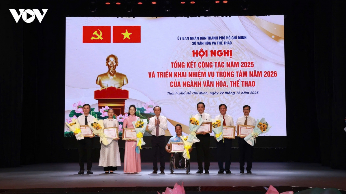 tp.hcm can tro thanh diem sang trong linh vuc van hoa, the thao hinh anh 2