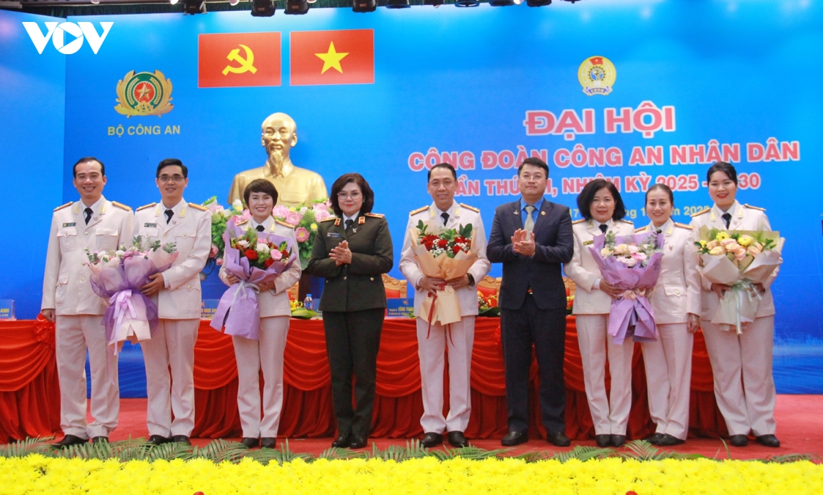 Dai hoi dai bieu cong doan cong an nhan dan lan thu vii khai mac tai ha noi hinh anh 2