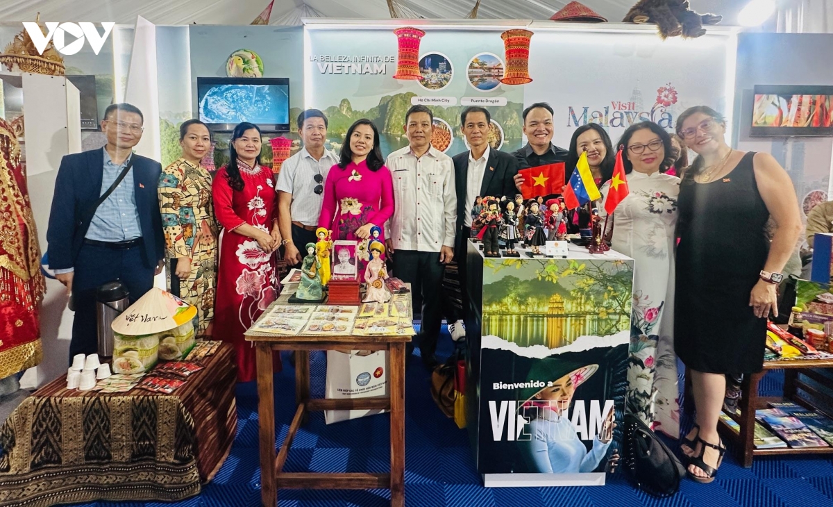 thuc day tiem nang hop tac du lich viet nam - venezuela hinh anh 1