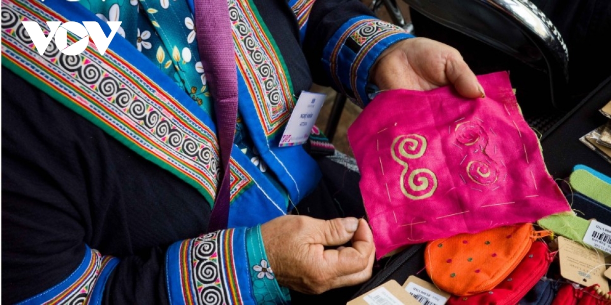 indigo hues and mong brocade light up hanoi picture 4